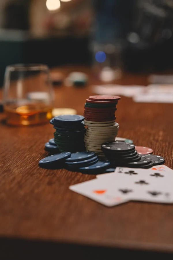 How Casino Games Can Teach Financial Responsibility