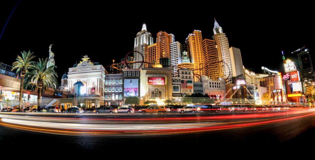 Themed Nights & Bonus Bites: Co-Marketing Strategies Between Casinos and Hospitality Venues